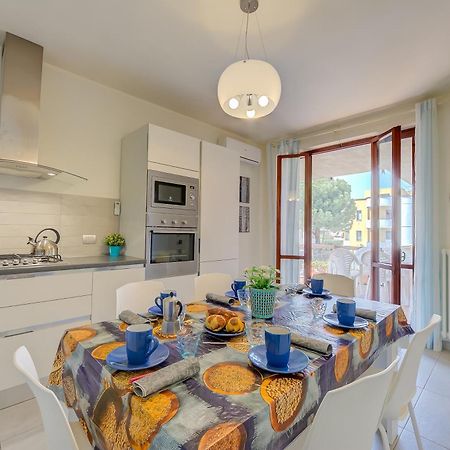 Casa Del Faro - Happy Rentals Peschiera del Garda Bagian luar foto