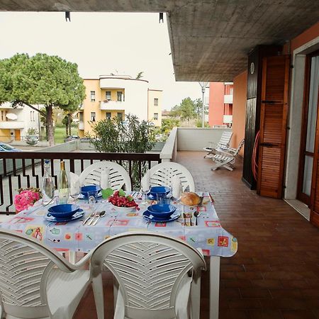 Casa Del Faro - Happy Rentals Peschiera del Garda Bagian luar foto