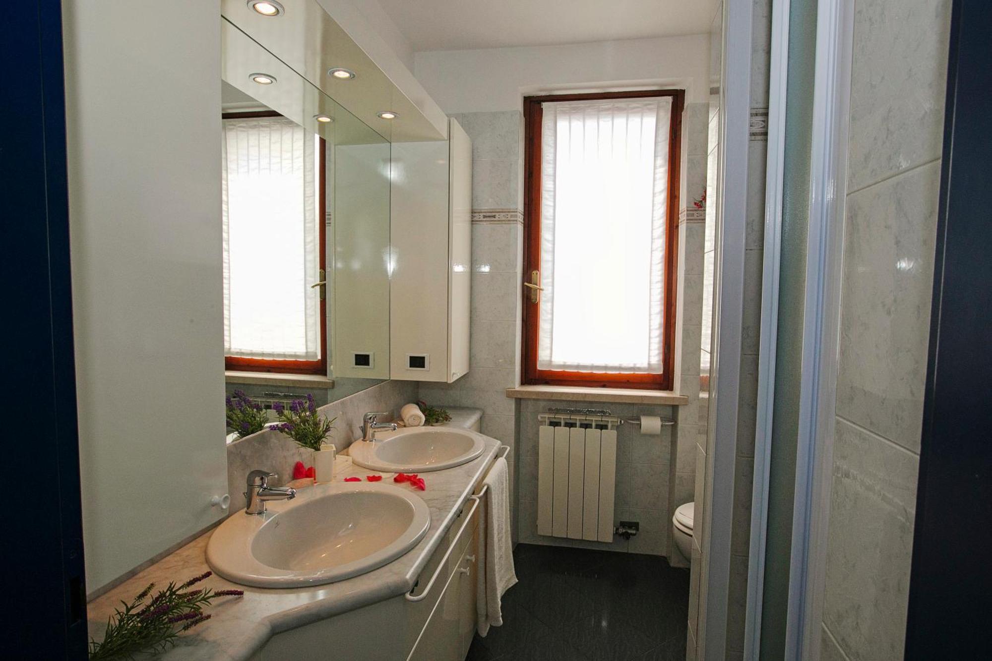 Casa Del Faro - Happy Rentals Peschiera del Garda Bagian luar foto