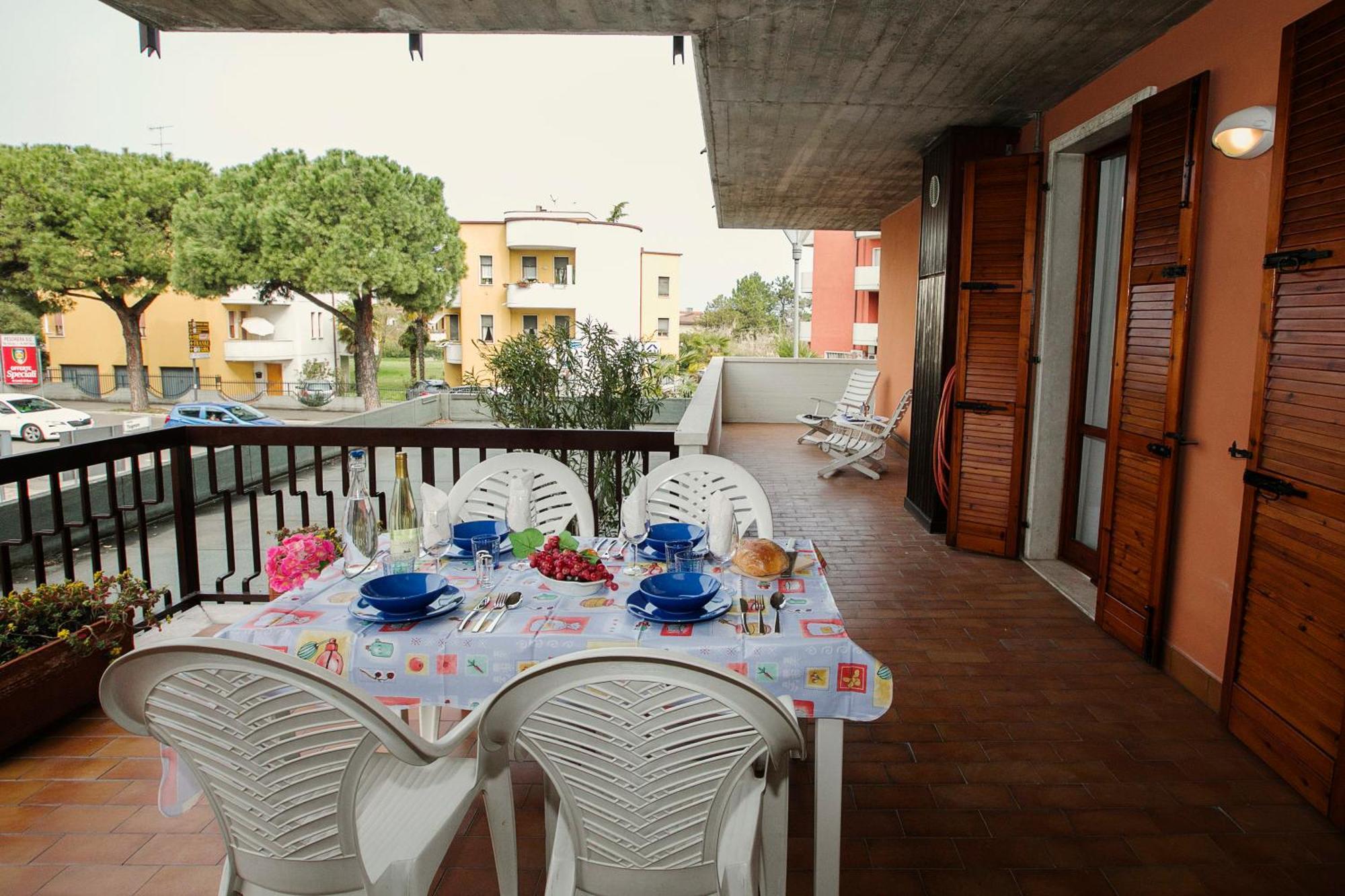 Casa Del Faro - Happy Rentals Peschiera del Garda Bagian luar foto